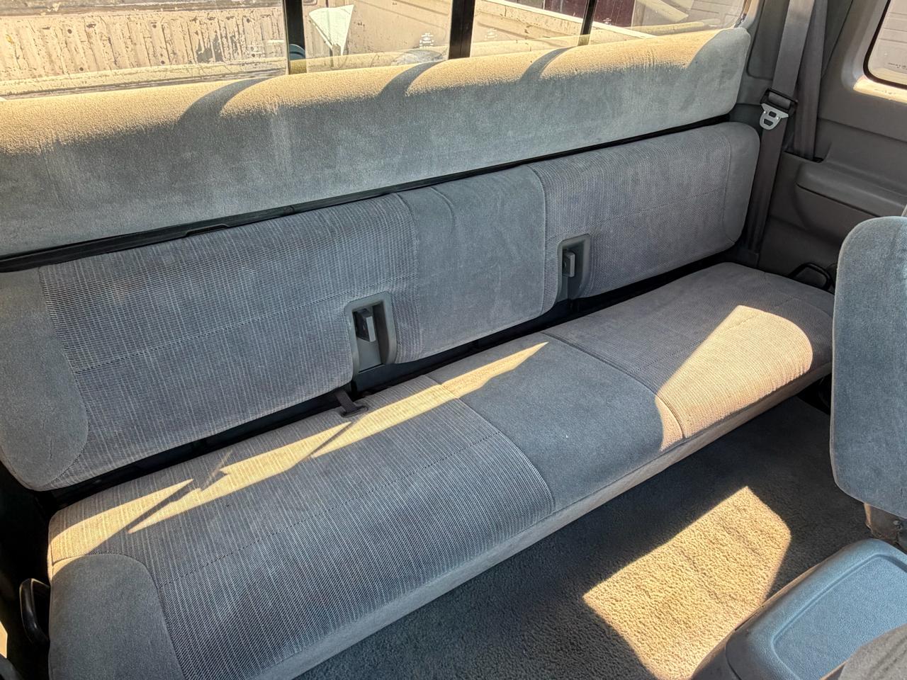 Ford F-250 HD XL SuperCab 4WD 1995