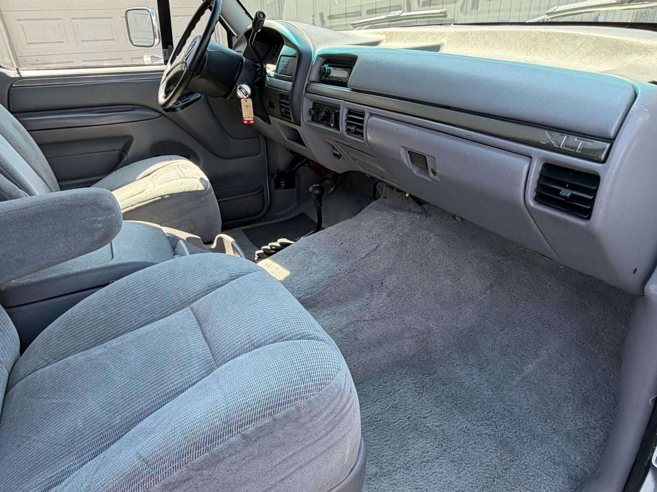Ford F-250 HD XL SuperCab 4WD 1995