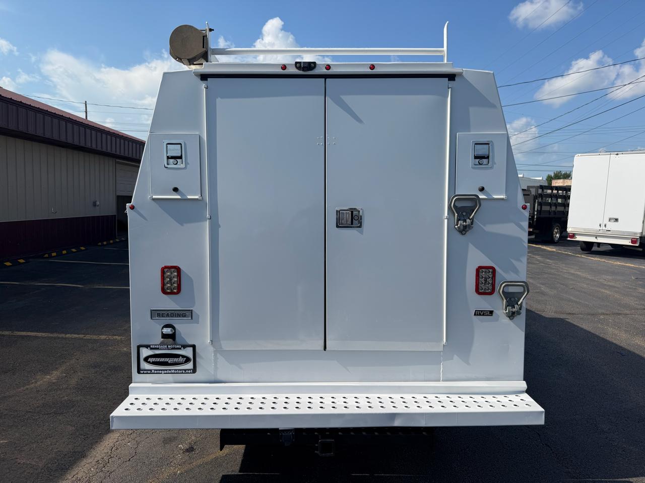 Chevrolet Express G3500 139" 2020