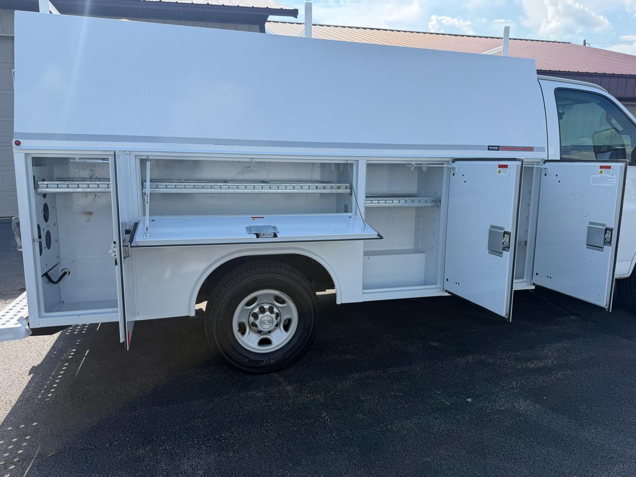 Chevrolet Express G3500 139" 2020