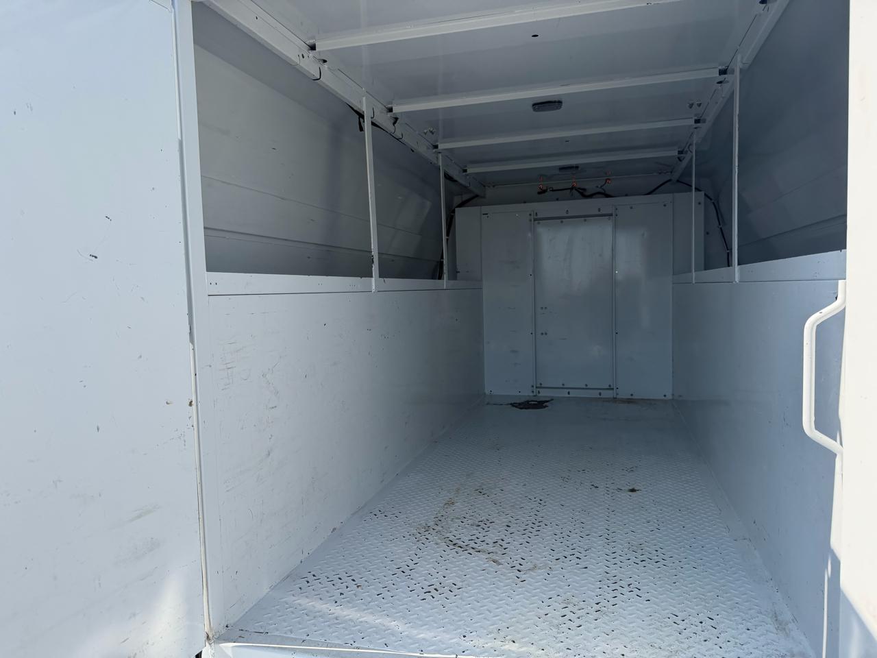 Chevrolet Express G3500 139" 2020