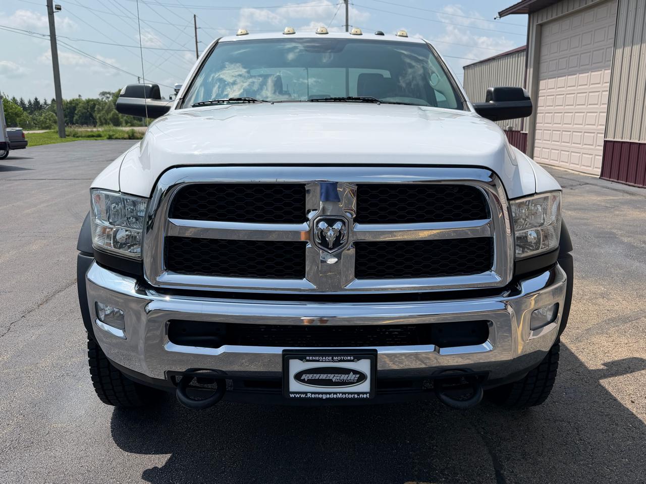 RAM 5500 Crew Cab LWB 4WD DRW 2018