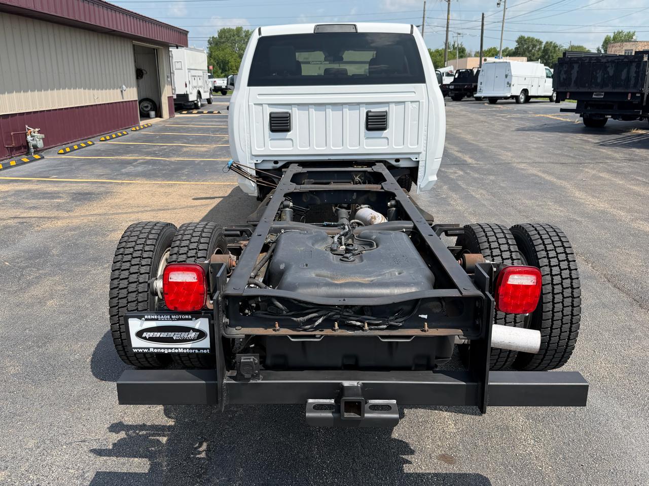RAM 5500 Crew Cab LWB 4WD DRW 2018