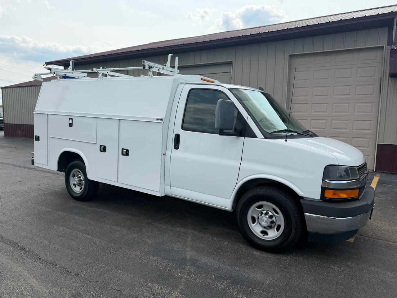 2017 Chevrolet Express G3500 139"