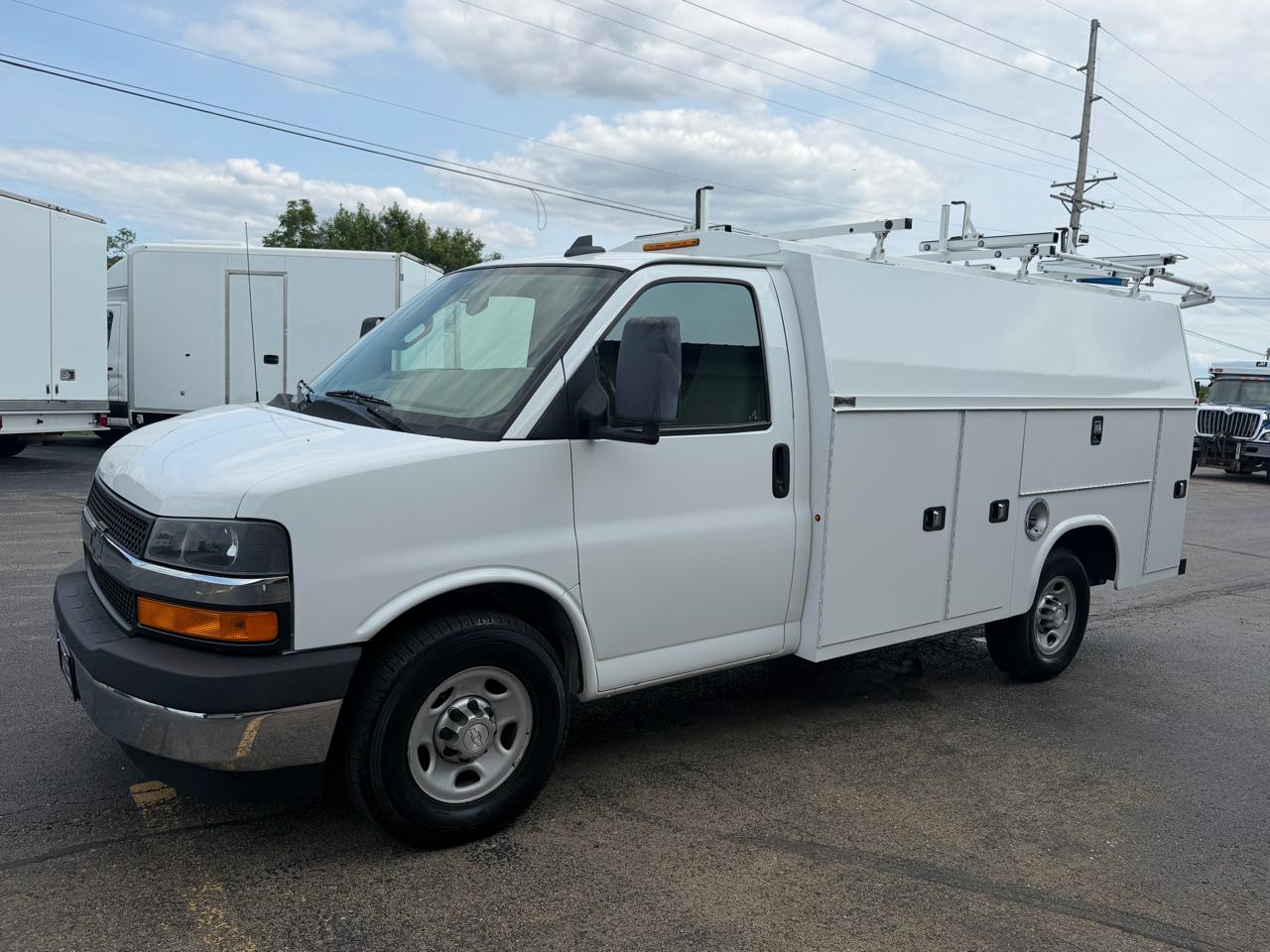 Chevrolet Express G3500 139" 2017