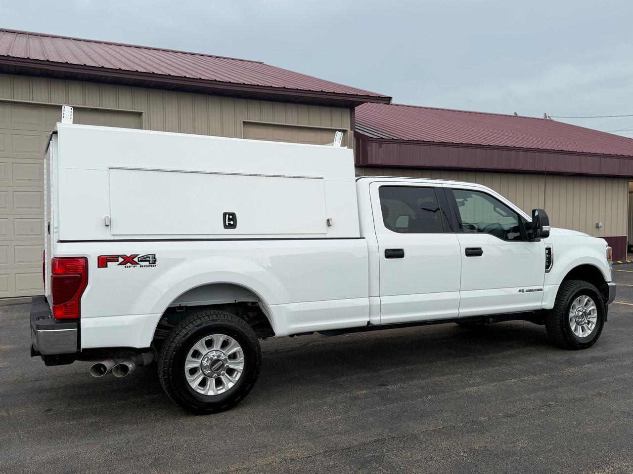 Ford F-350 SD FX4 Crew Cab Long Bed 4WD 2022