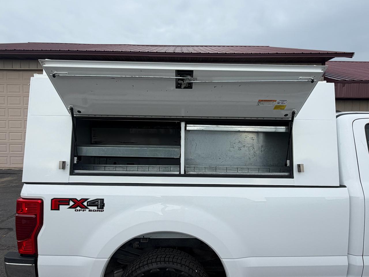 Ford F-350 SD FX4 Crew Cab Long Bed 4WD 2022