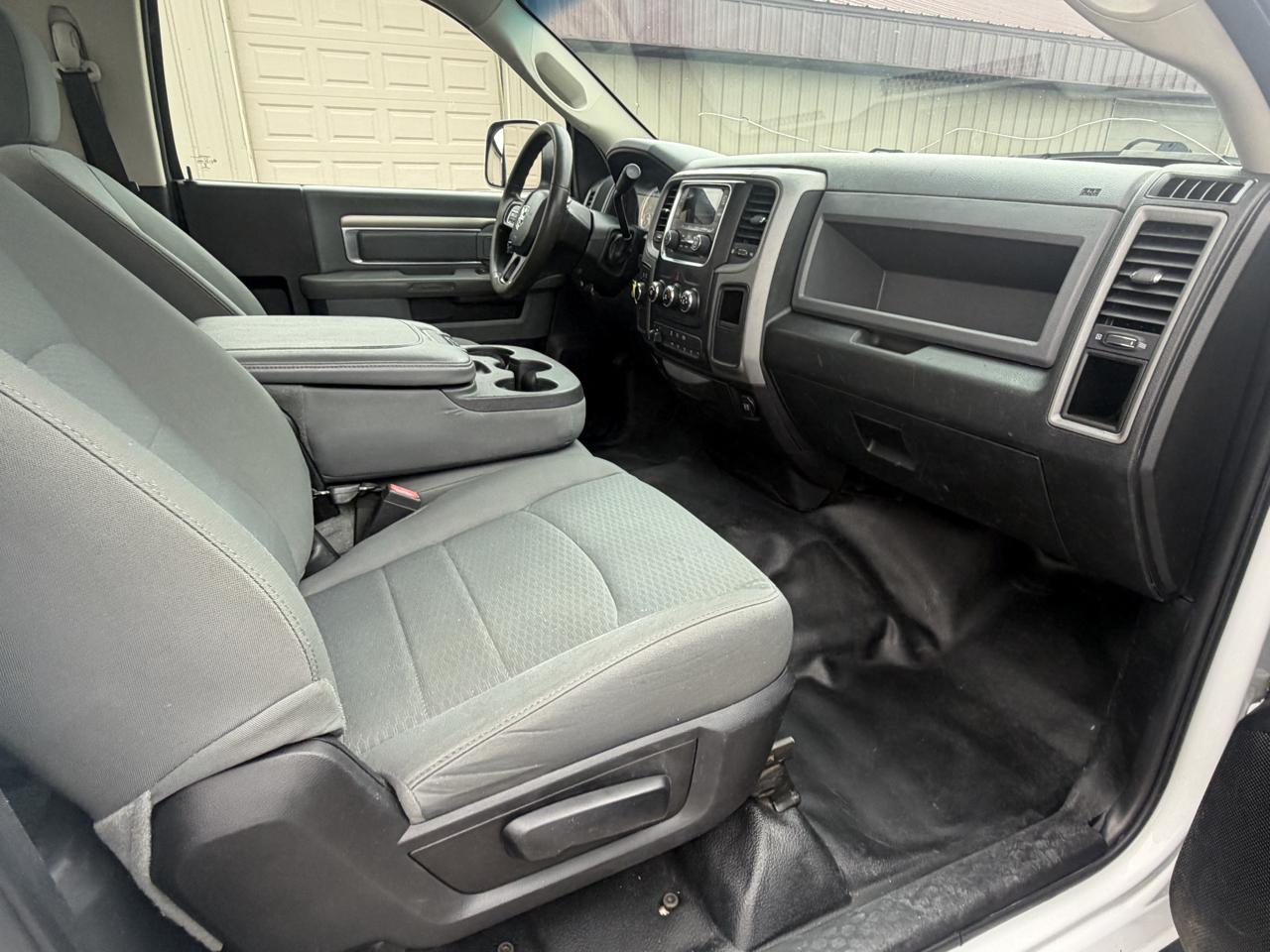 RAM 4500 Regular Cab 4WD DRW 2015