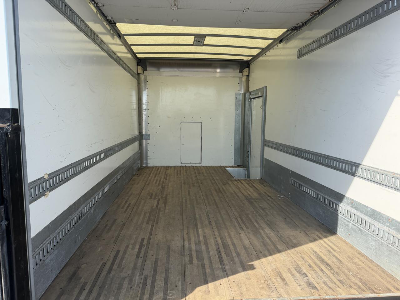 Chevrolet Express G4500 177" 2021
