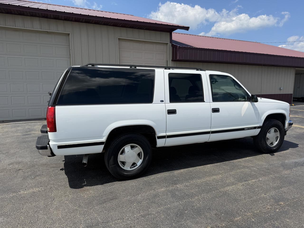 GMC Suburban 1500 4WD 1999