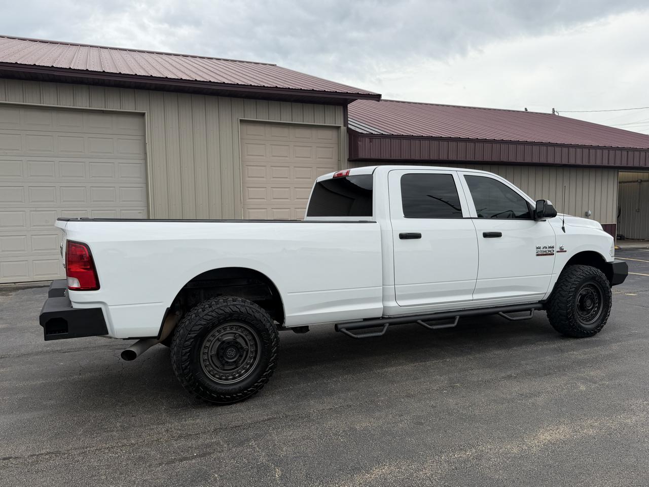 RAM 2500 Tradesman Crew Cab LWB 4WD 2015