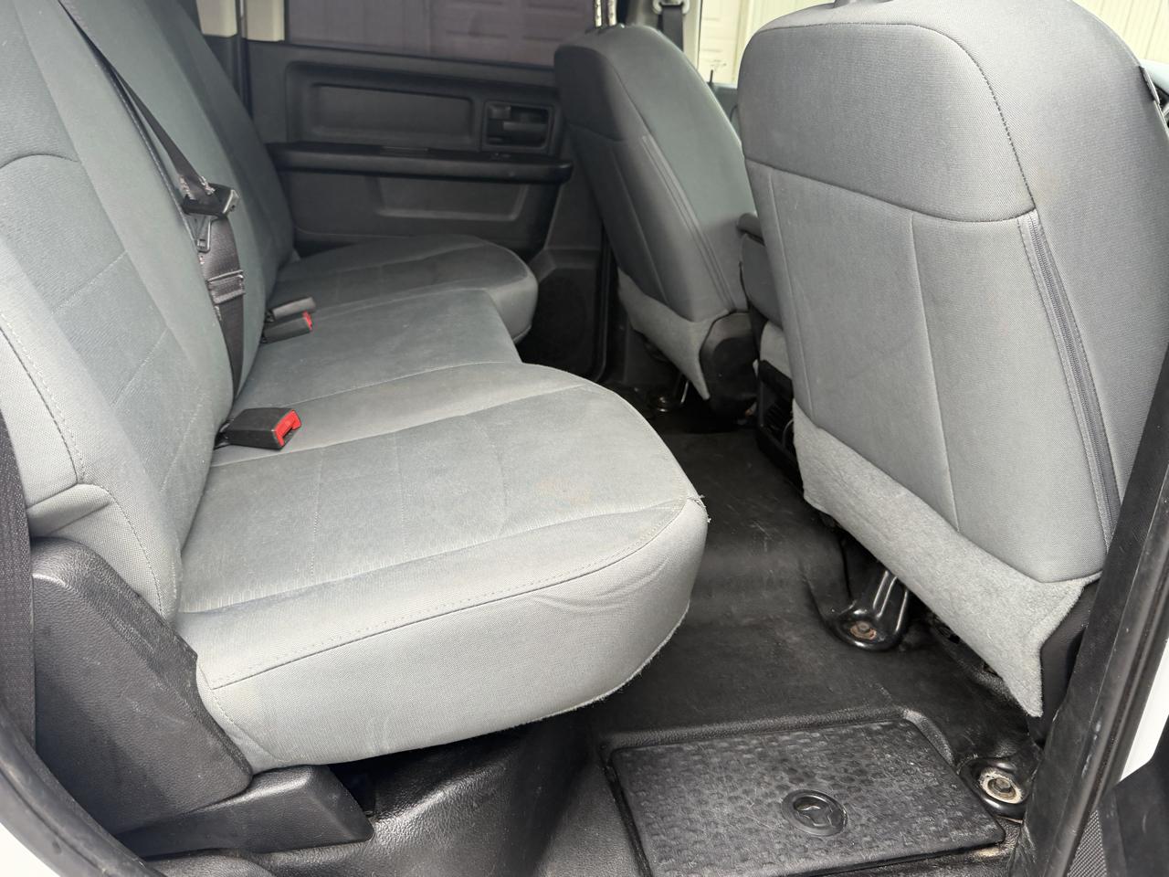 RAM 2500 Tradesman Crew Cab LWB 4WD 2015