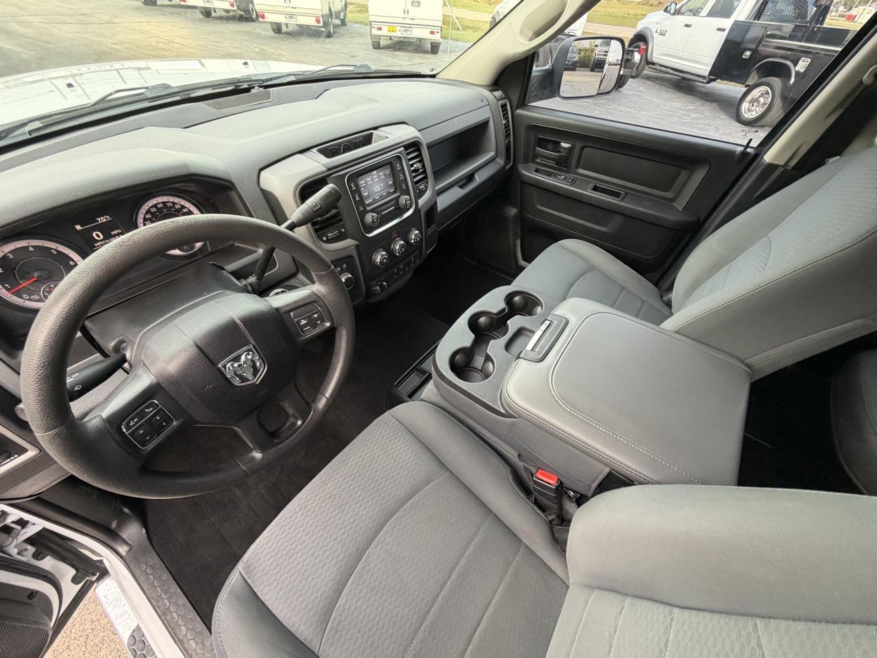 RAM 2500 Tradesman Crew Cab SWB 4WD 2018