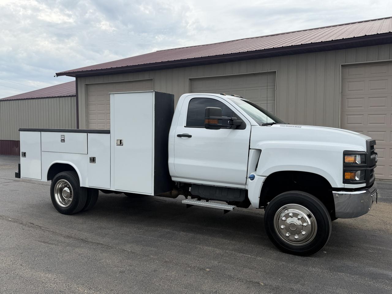 Chevrolet Silverado Medium Duty  2019