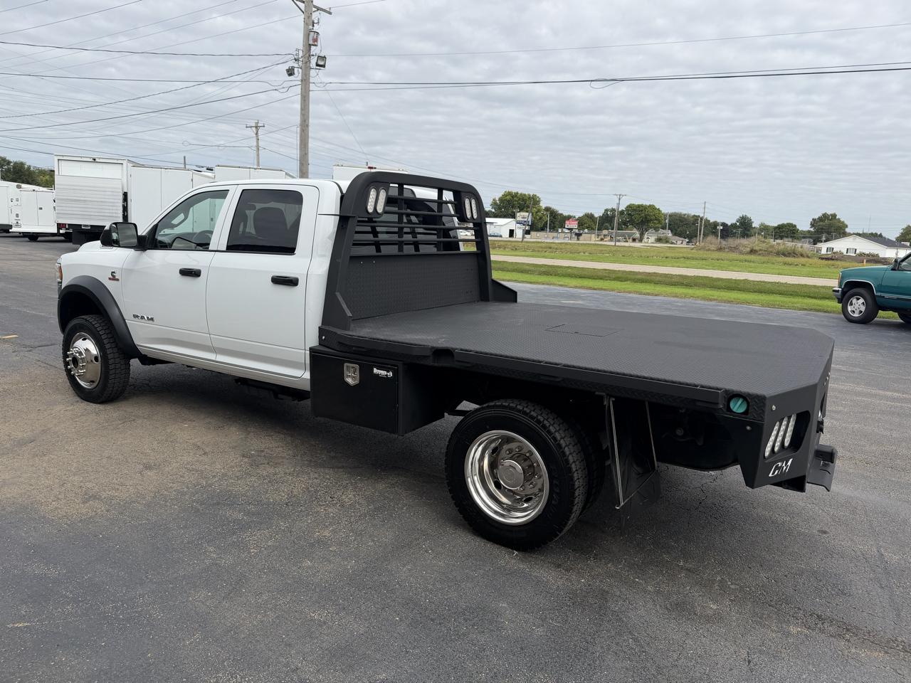 RAM 5500 Crew Cab SWB 4WD DRW 2022
