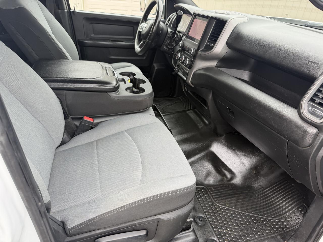 RAM 5500 Crew Cab SWB 4WD DRW 2022