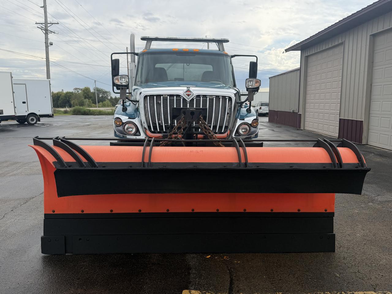 International 7400  2017