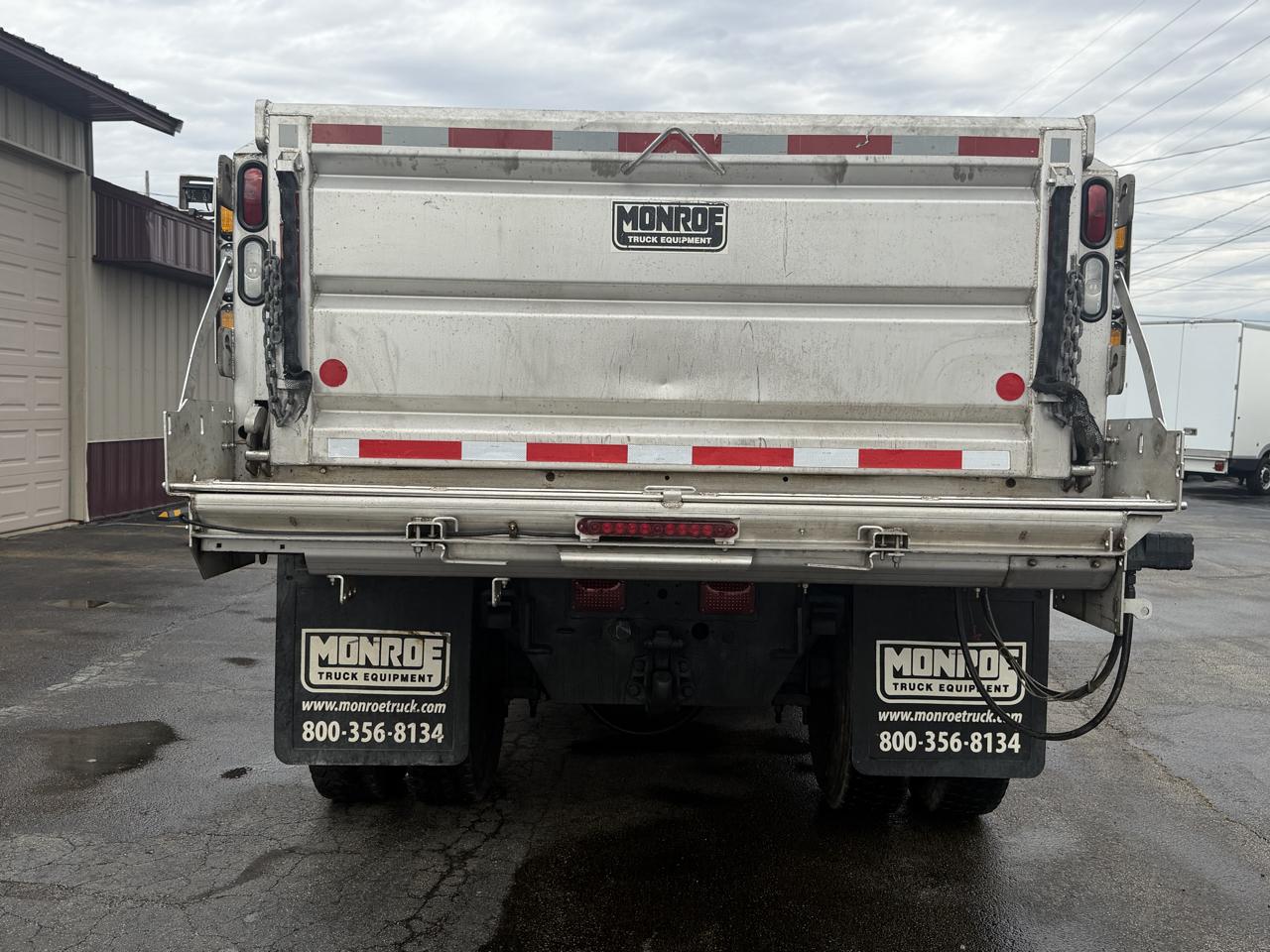 International 7400  2017