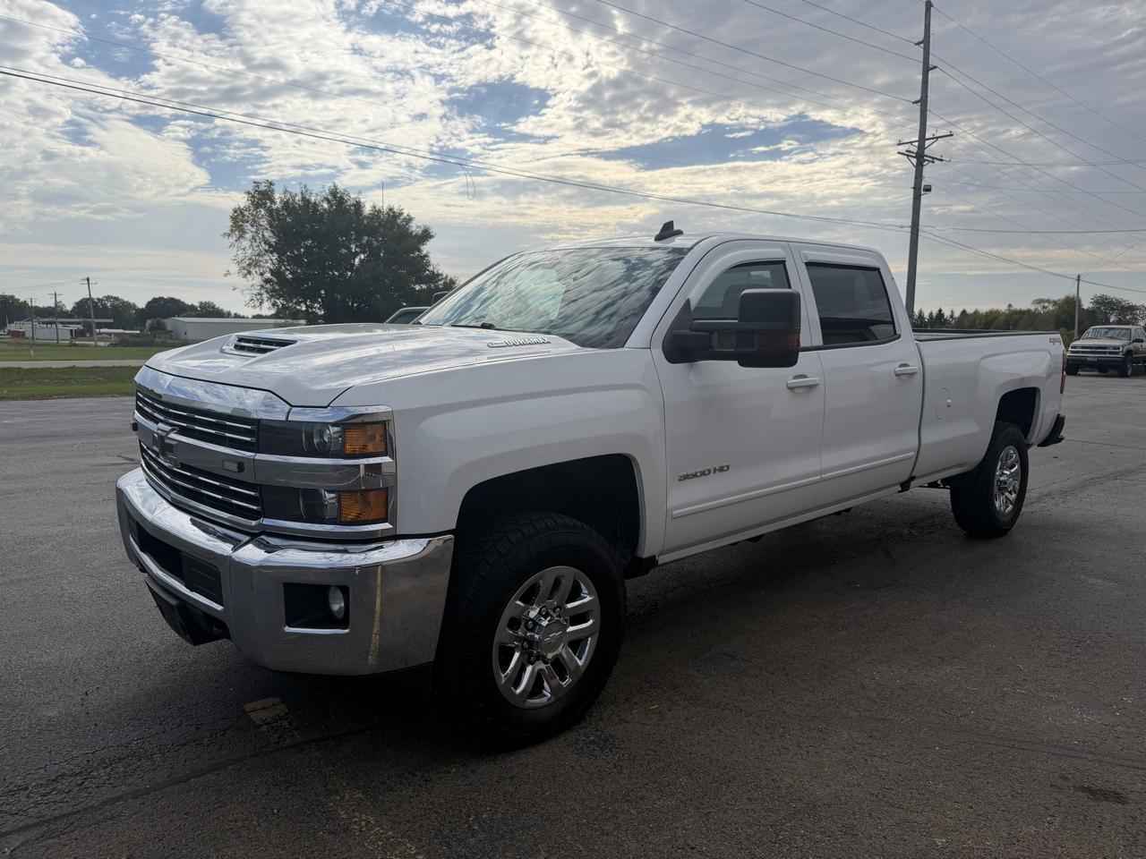 Chevrolet Silverado 3500HD LT Crew Cab 4WD 2018