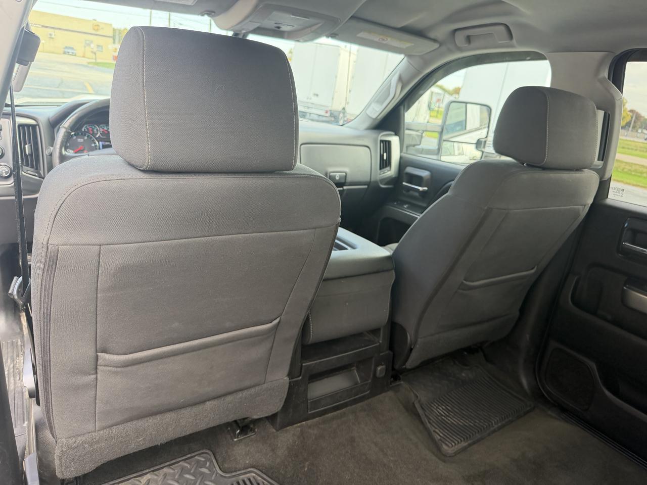 Chevrolet Silverado 3500HD LT Crew Cab 4WD 2018
