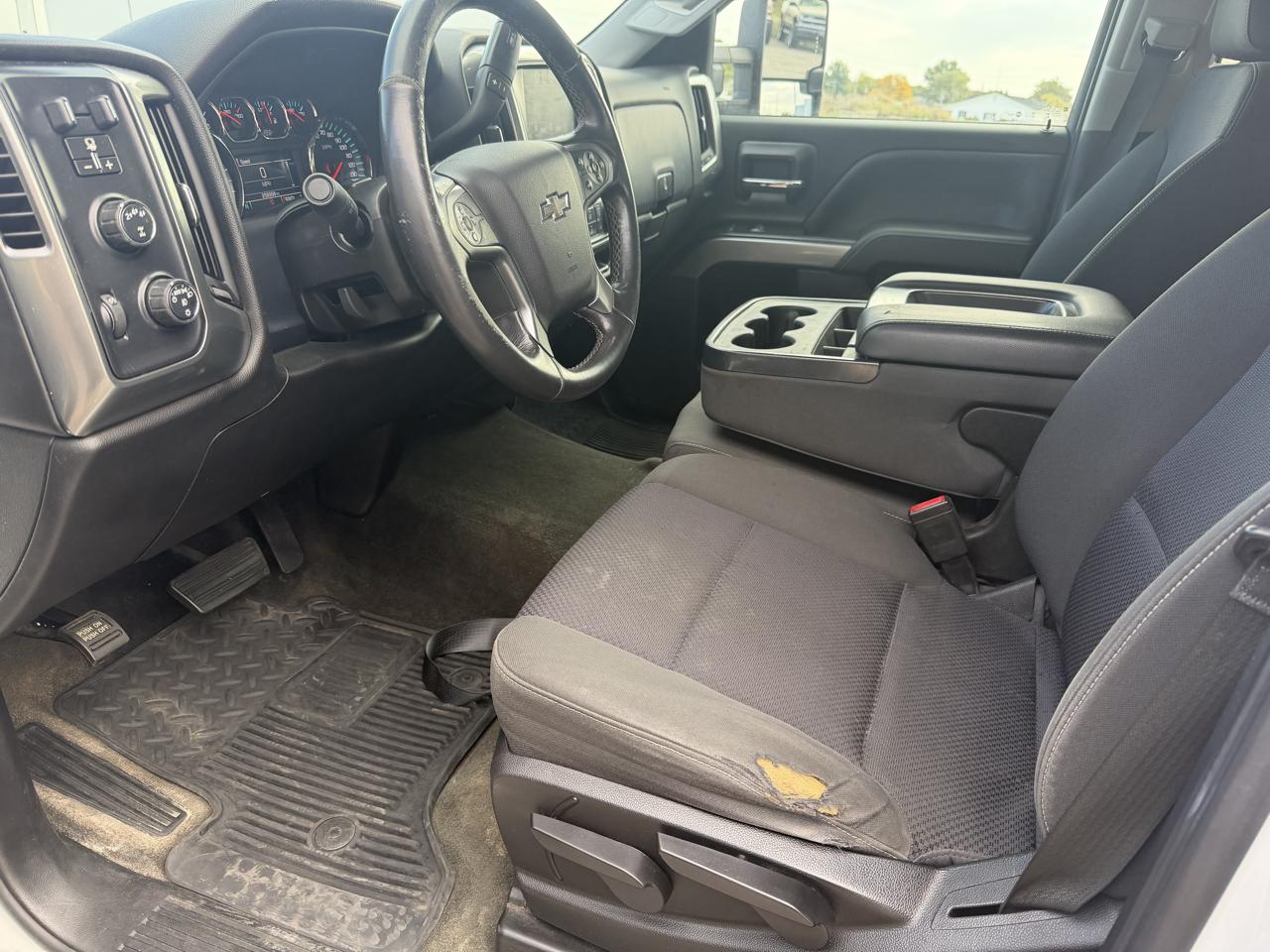 Chevrolet Silverado 3500HD LT Crew Cab 4WD 2018