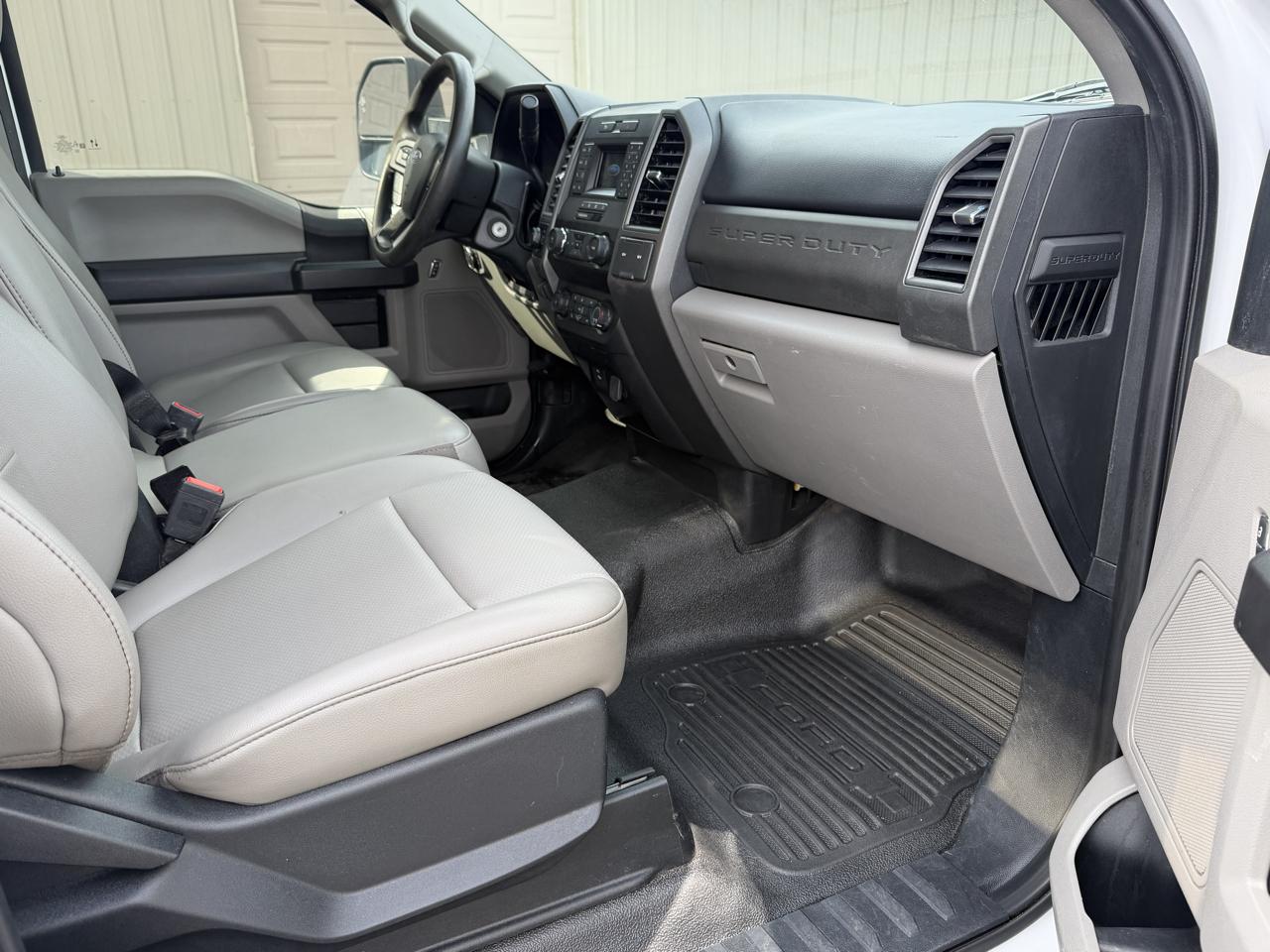 Ford F-350 SD XLT DRW 4WD 2021