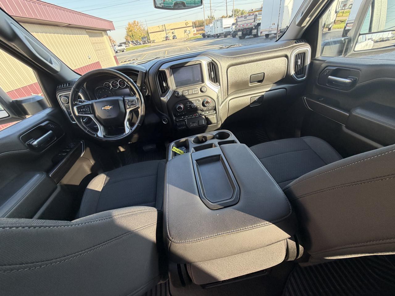 Chevrolet Silverado 3500HD LT Crew Cab 4WD 2022