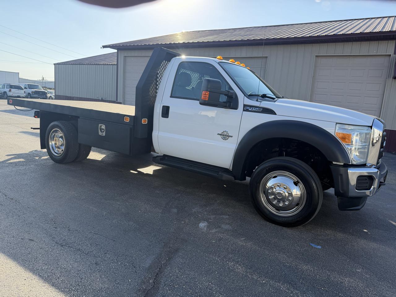 2016 Ford F-450 SD Regular Cab DRW 2WD