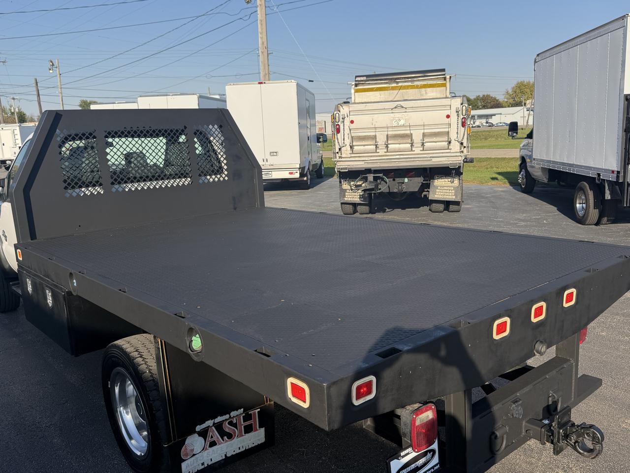 Ford F-450 SD Regular Cab DRW 2WD 2016