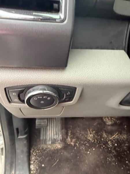 Ford F-150 XLT SuperCrew 4WD 2016