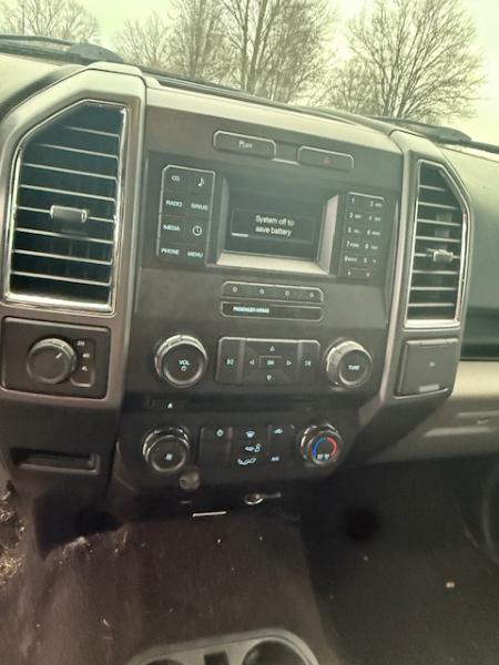 Ford F-150 XLT SuperCrew 4WD 2016