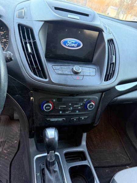 Ford Escape SE FWD 2017