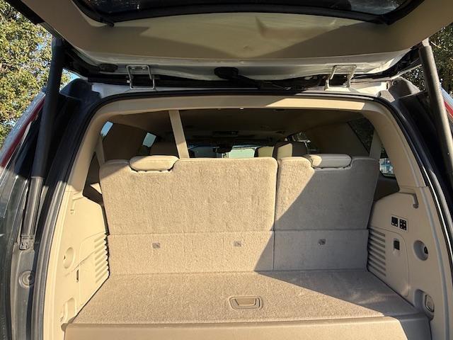 Cadillac Escalade Premium 4WD 2016