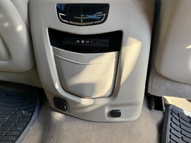 Cadillac Escalade Premium 4WD 2016