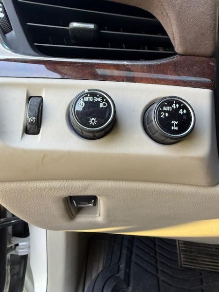 Cadillac Escalade Premium 4WD 2016