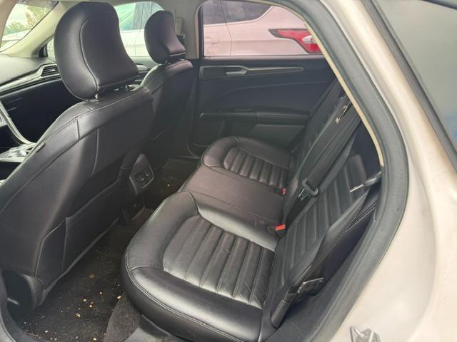 Ford Fusion SE 2017