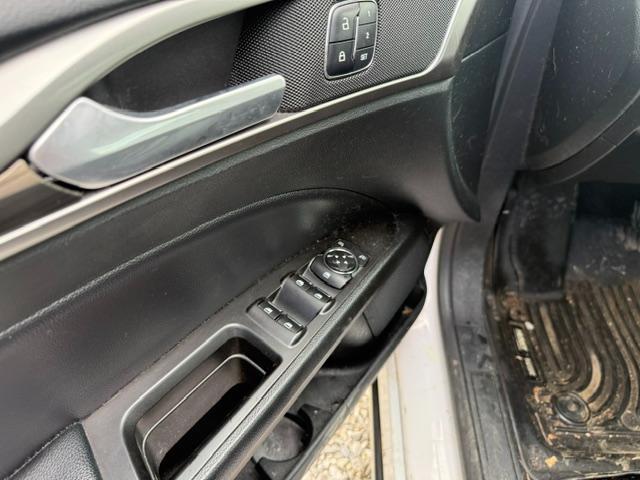 Ford Fusion SE 2017