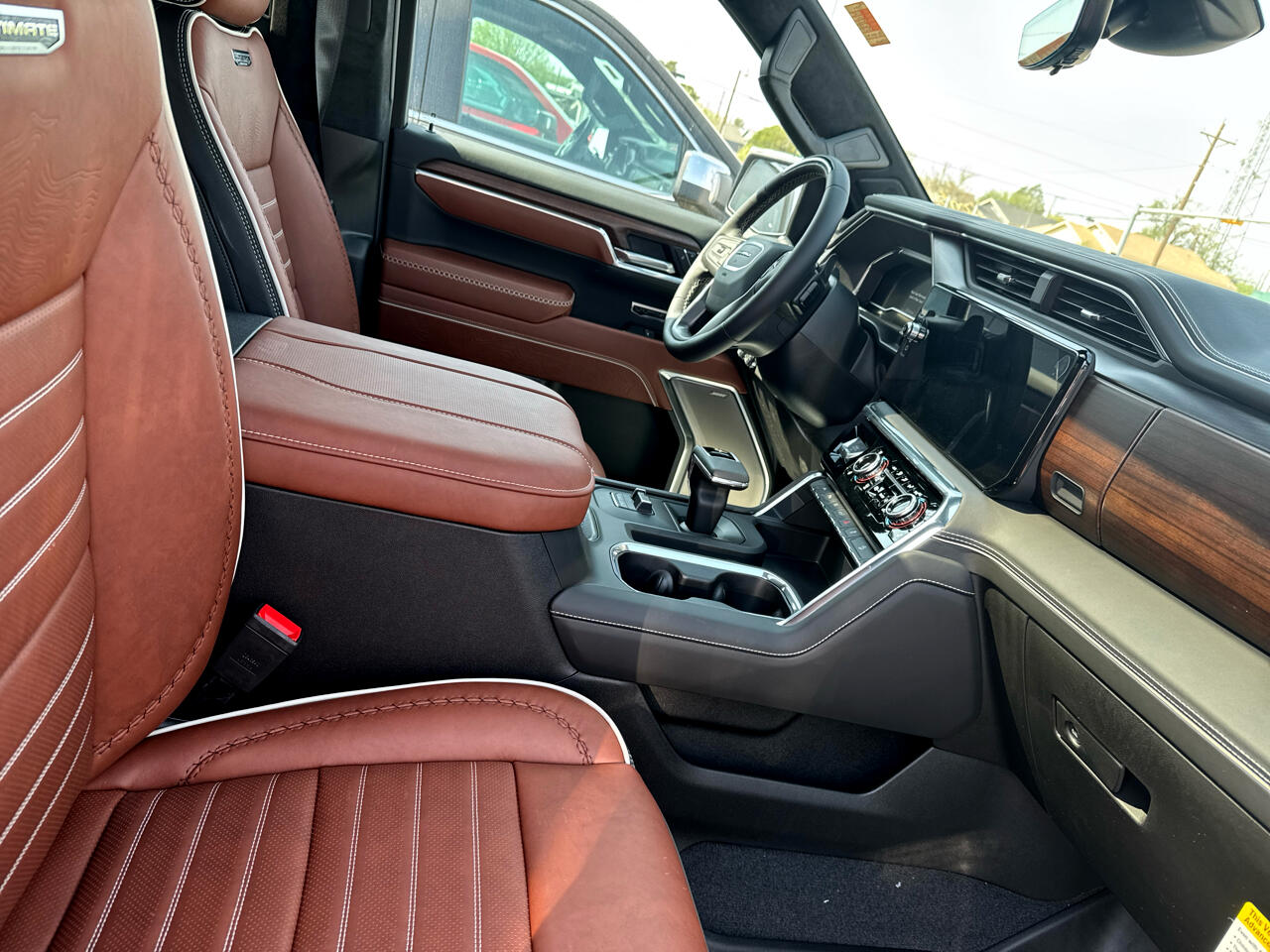 GMC Sierra 1500 Denali Ultimate Crew Cab 4WD 2025 GMC Sierra 1500 Denali Ultimate Crew Cab 4WD 2025