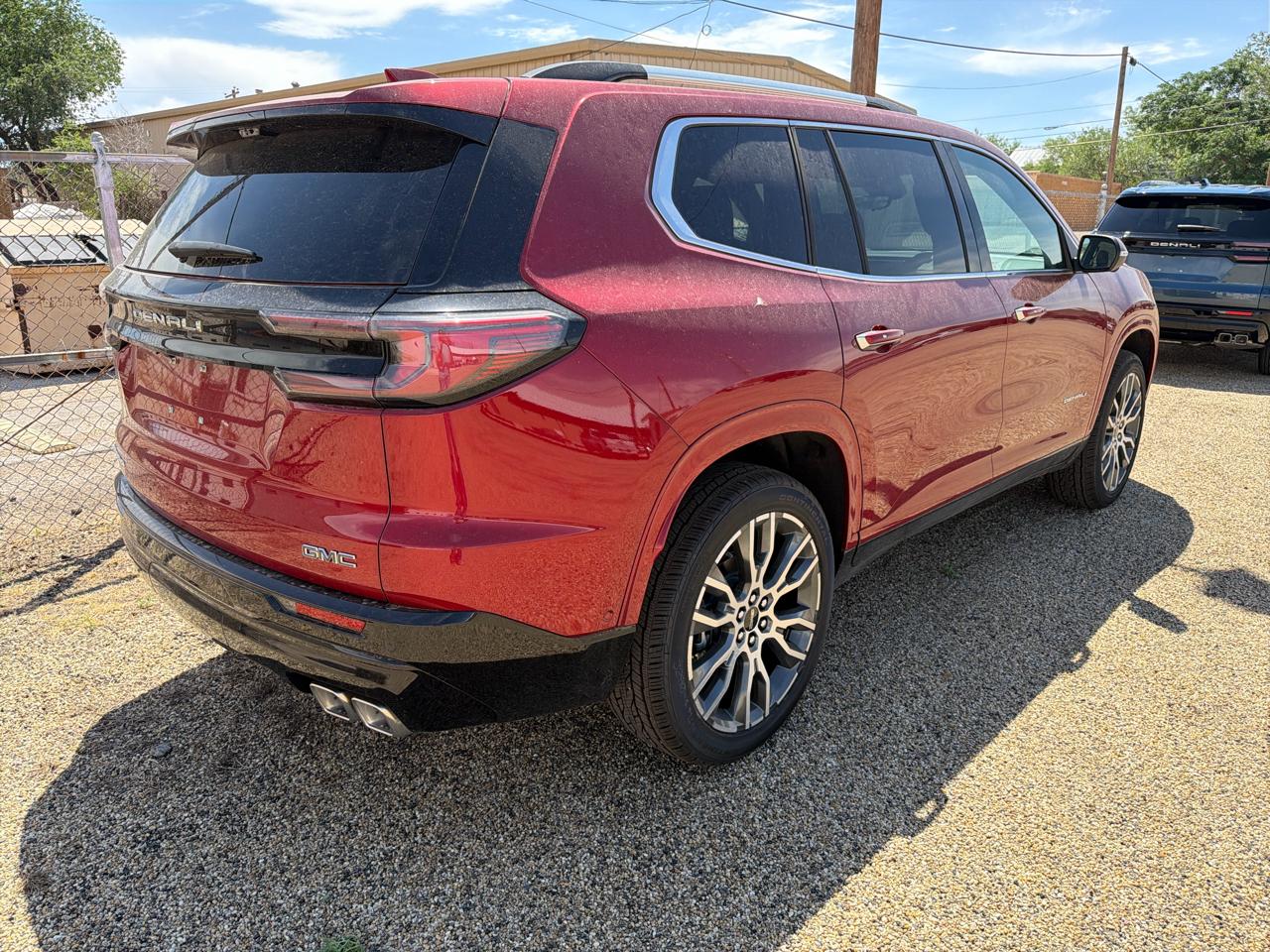 GMC Acadia Denali Ultimate 2026