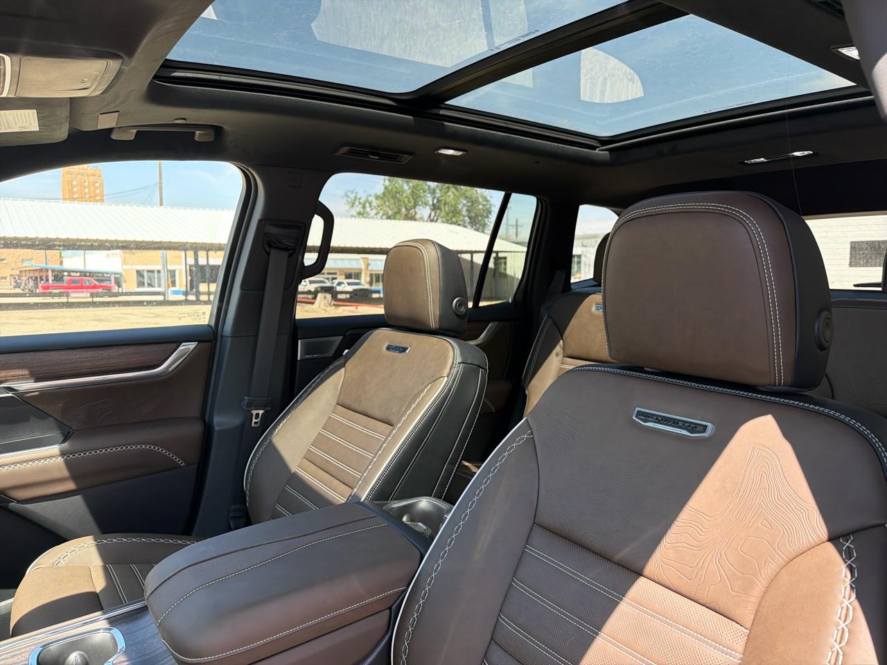 GMC Acadia Denali Ultimate 2026