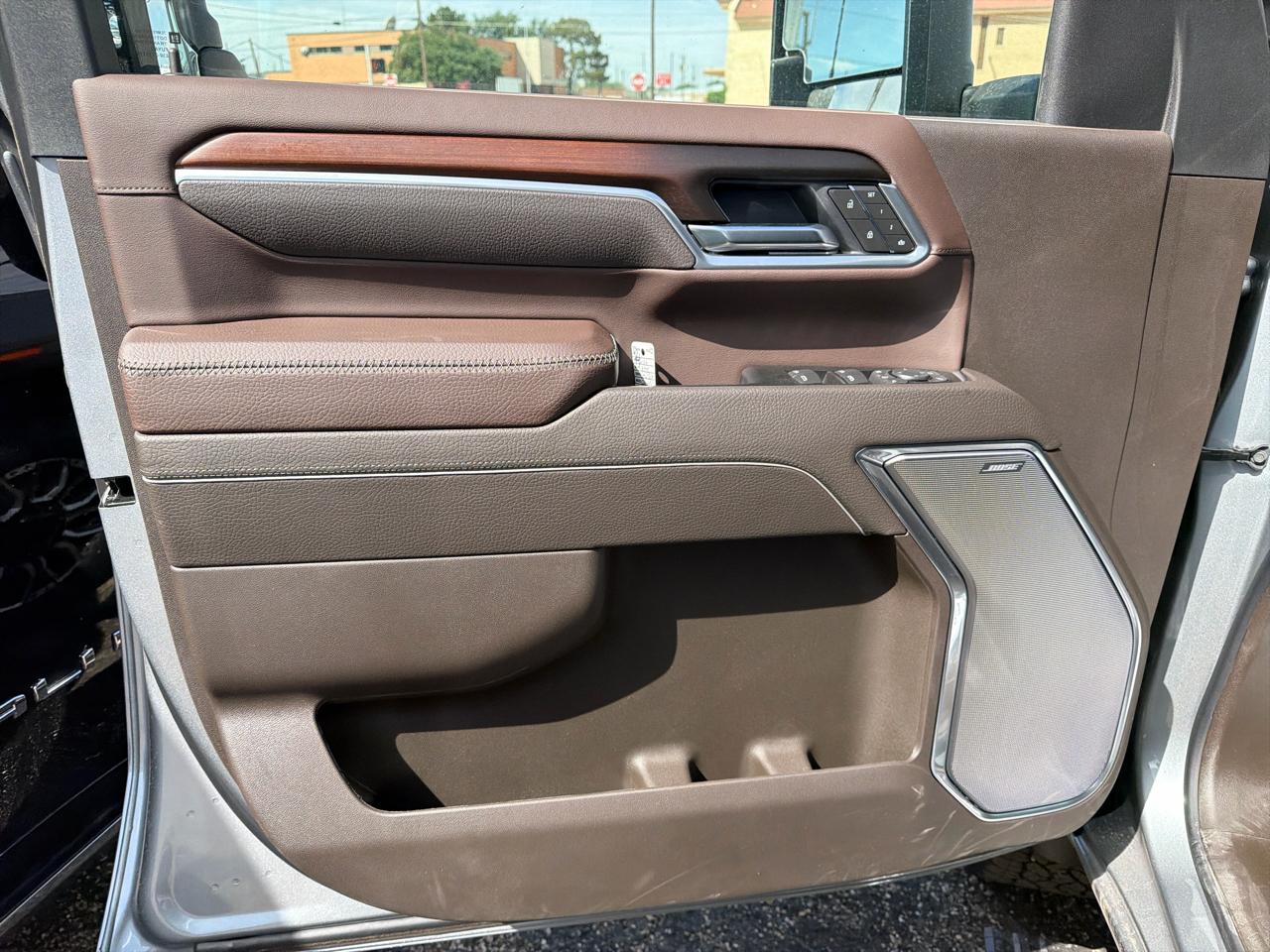 GMC Sierra 2500HD Denali Crew Cab 4WD SB 2026