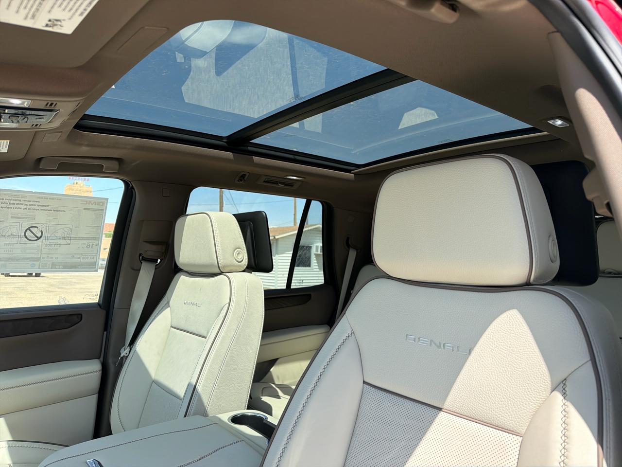 GMC Yukon Denali 4WD 2026