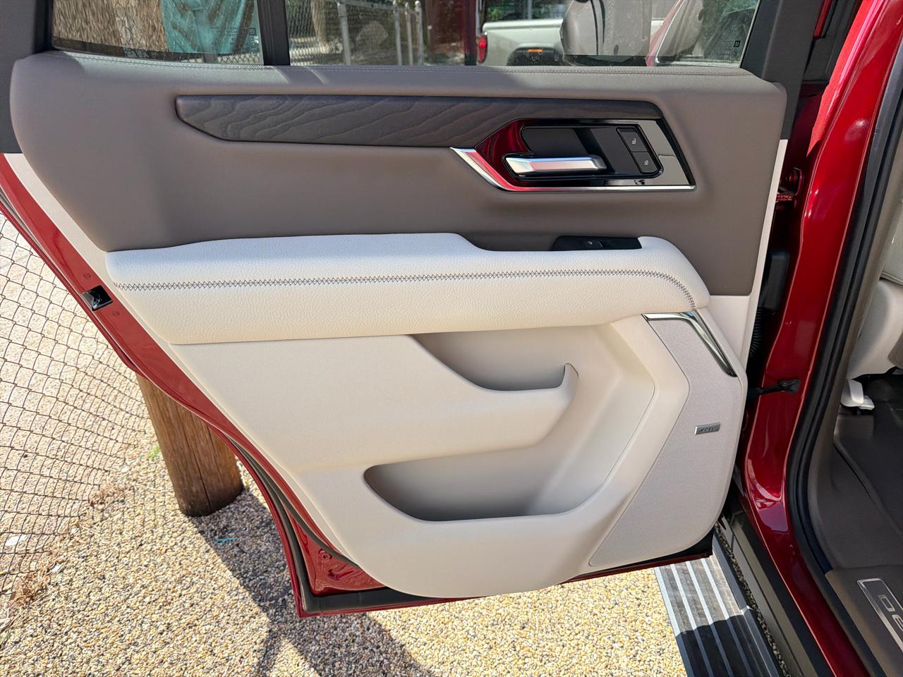 GMC Yukon Denali 4WD 2026