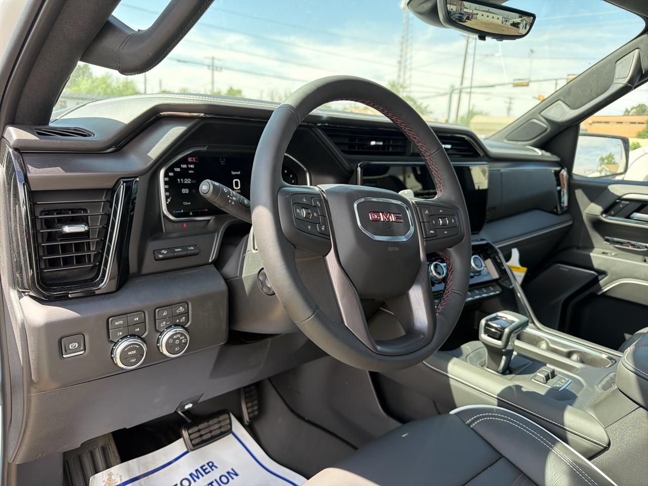 GMC Sierra 1500 AT4X Crew Cab 4WD 2026