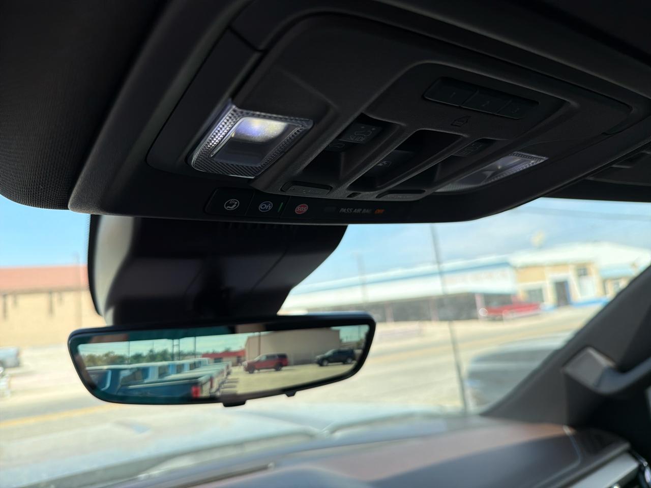 GMC Sierra 2500HD Denali Crew Cab 4WD SB 2026