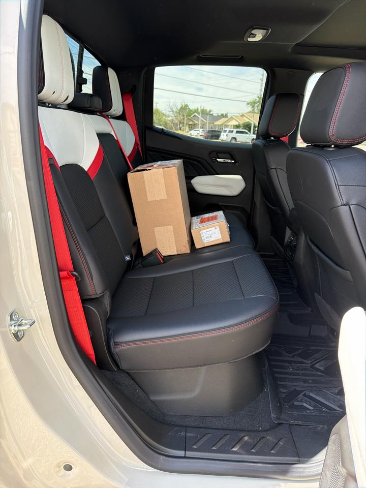 GMC Canyon AT4X Crew Cab 4WD 2026