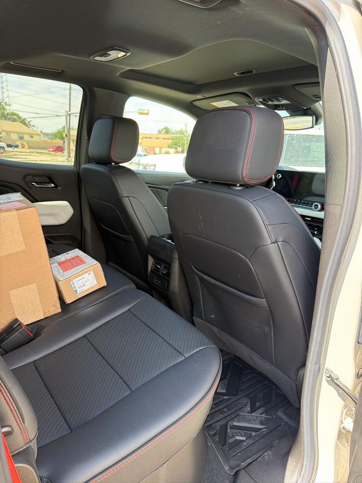 GMC Canyon AT4X Crew Cab 4WD 2026