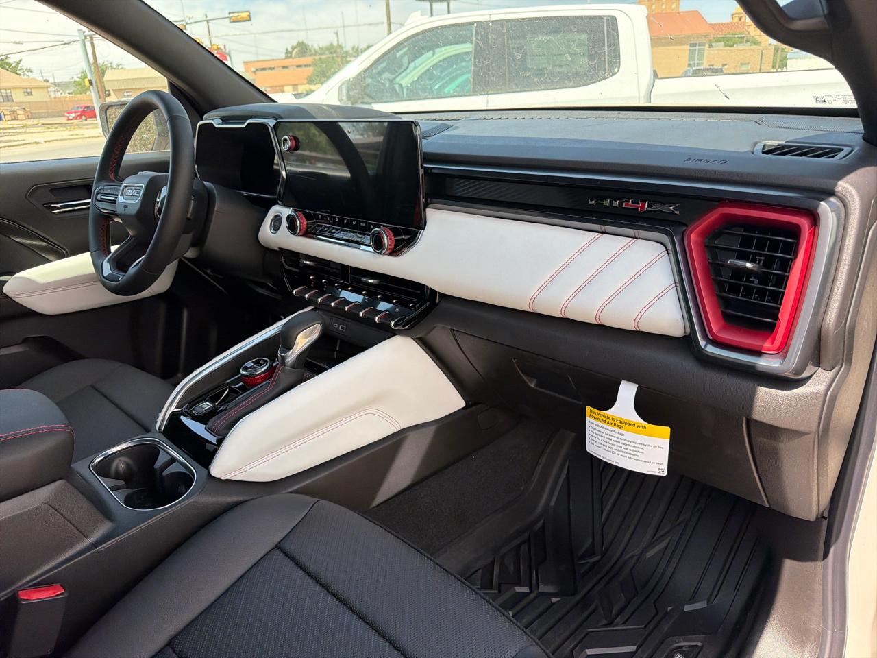 GMC Canyon AT4X Crew Cab 4WD 2026