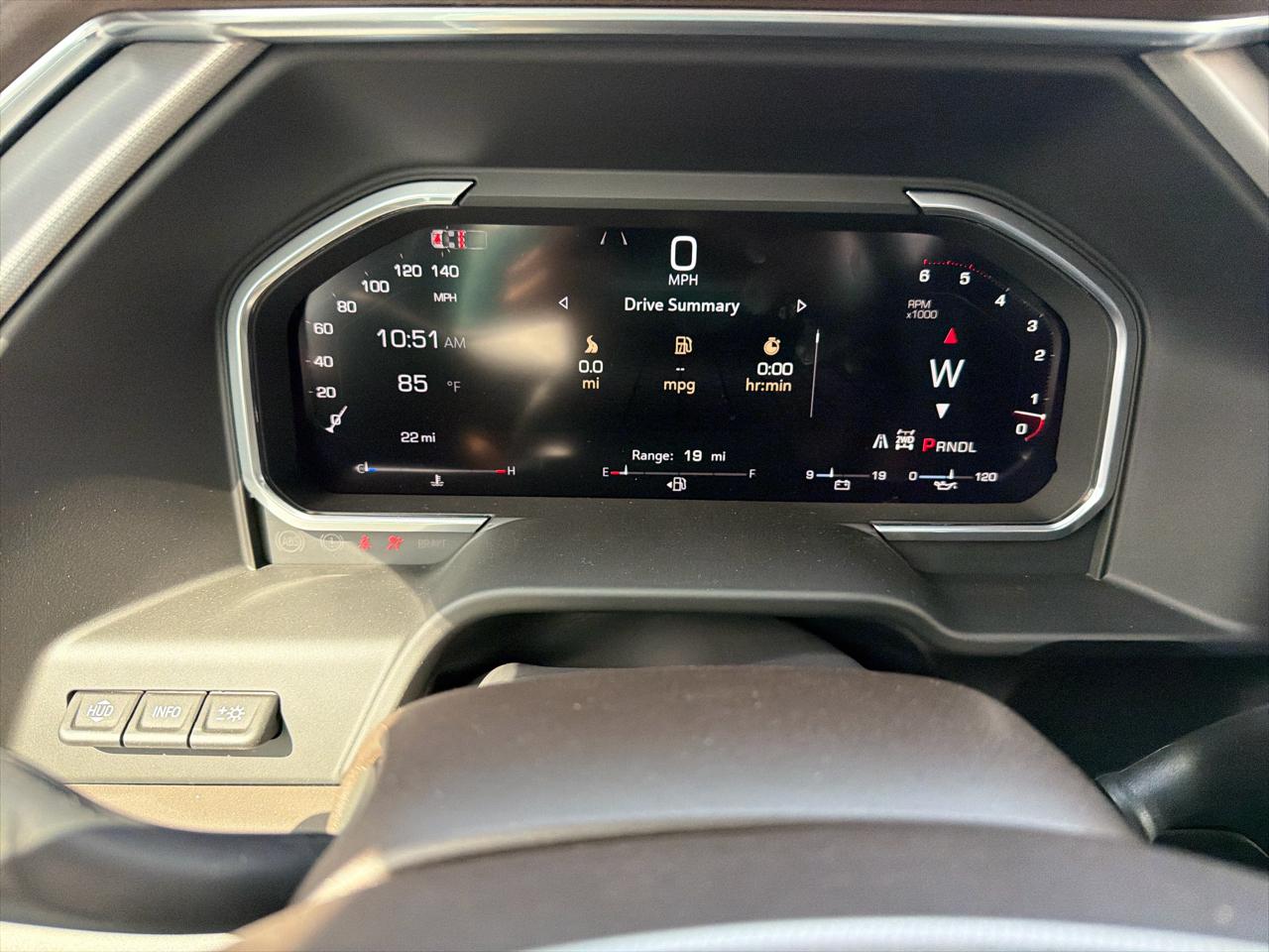 GMC Sierra 2500HD Denali Crew Cab 4WD SB 2026