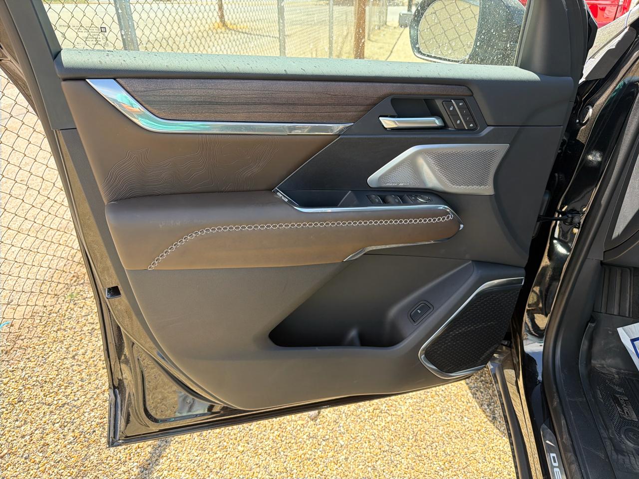 GMC Acadia Denali Ultimate 2026